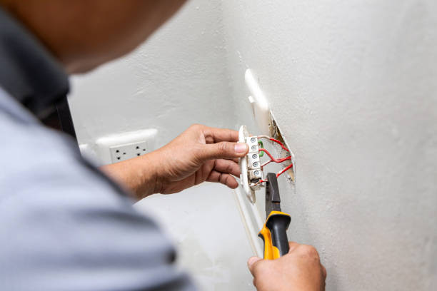 Best Emergency Electrician Near Me  in Staunton, IL